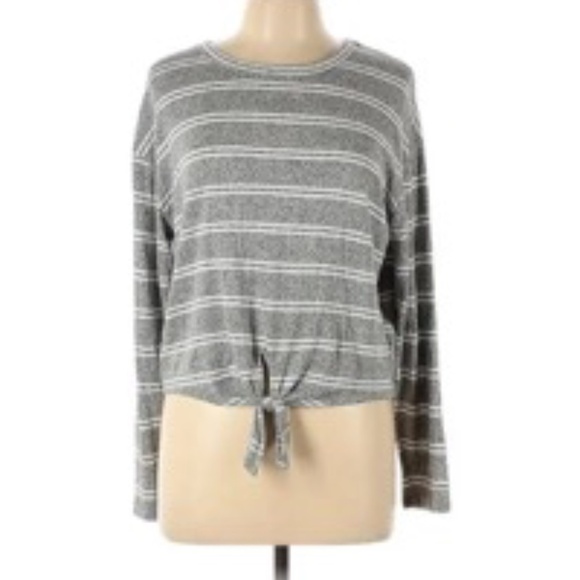 Caution To The Wind Pullover Sweater NWOT - Picture 1 of 7